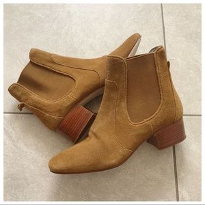 Leather ankle boots